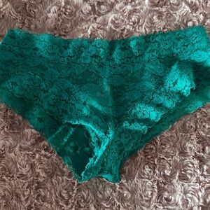 PINK VS turquoise panties